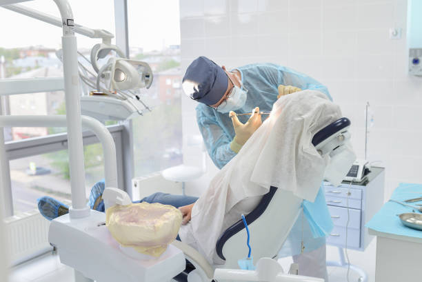 Best Emergency Broken Tooth Repair in Toppers, OK